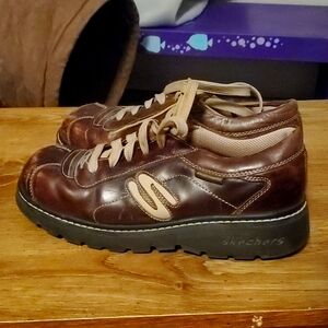 Vintage Distressed Skechers (Women's 8.5)
